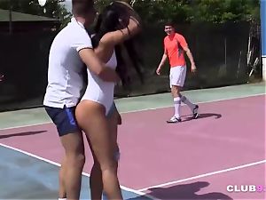 4 insane teens suck and nail on tennis court