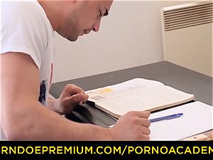 porno ACADEMIE - Tina Kay gets double penetration in warm college hump
